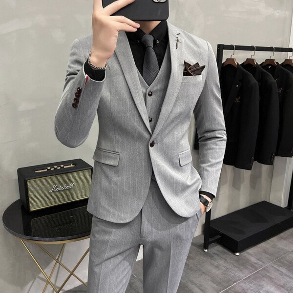 Striped Suit Men's Three-piece Suit - Image 5