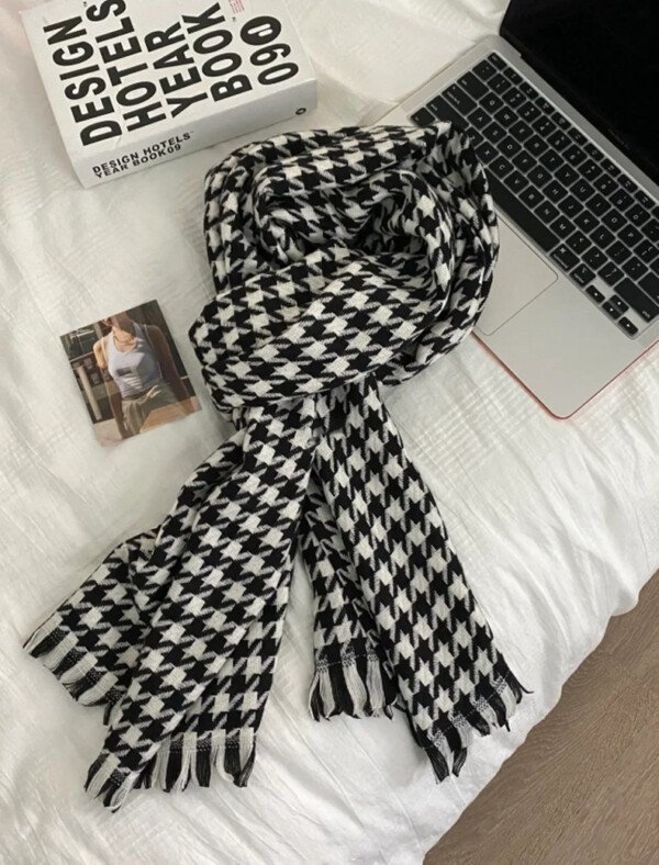 Women's Cashmere-like Houndstooth Design Outer Shawl Scarf - Image 5