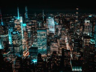 manhattan-flatiron-building-night-time-new-york-city-city-lights-manhattan-flatiron-building-night-time-191321588